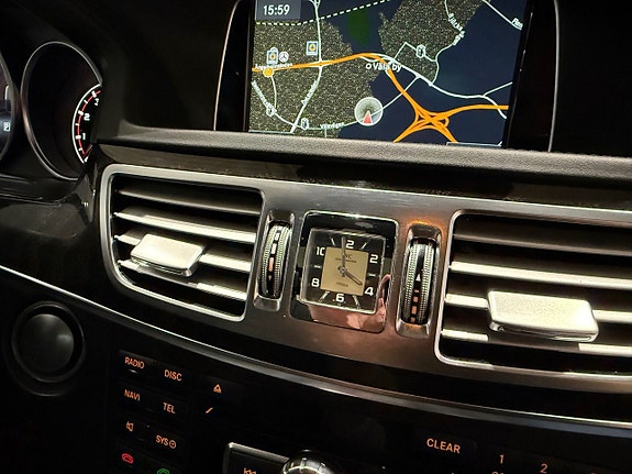 Mercedes-Benz E63 18 of 21