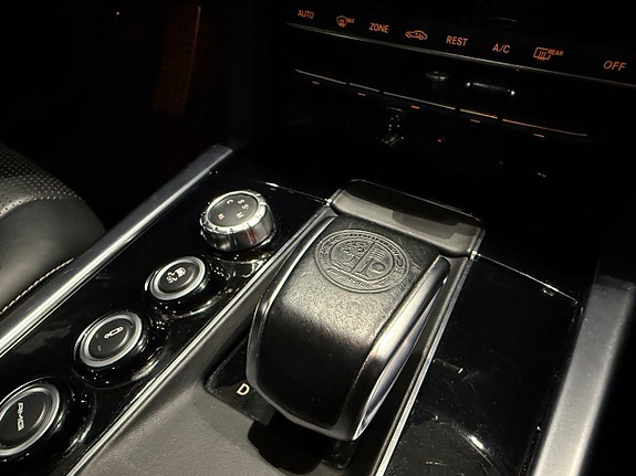 Mercedes-Benz E63 15 of 21