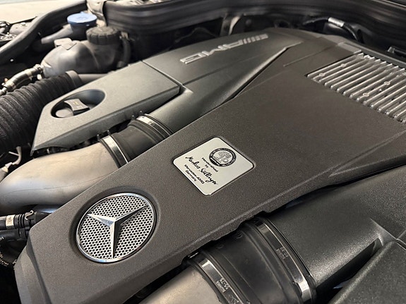 Mercedes-Benz E63 11 of 21