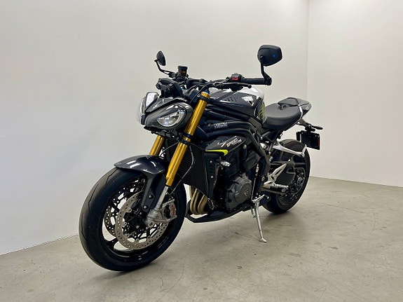 Triumph SPEED TRIPLE 1200 * DEMO * 3 of 9