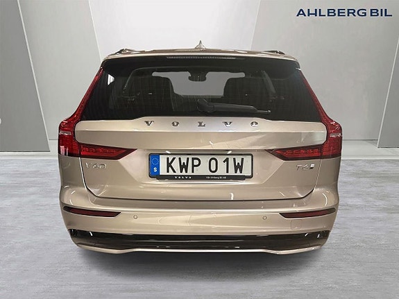 Volvo V60 13 of 14
