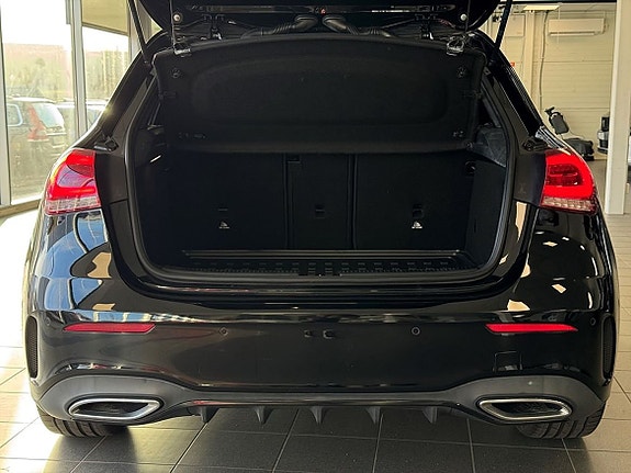 Mercedes-Benz A180 d 19 of 19
