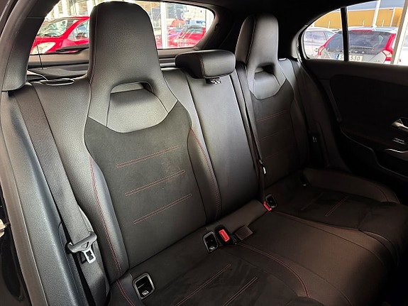 Mercedes-Benz A180 d 11 of 19