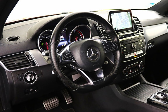 Mercedes-Benz GLE350 d 13 of 29