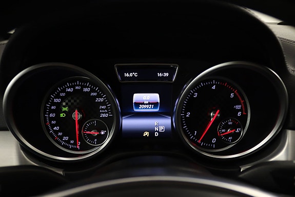 Mercedes-Benz GLE350 d 14 of 29