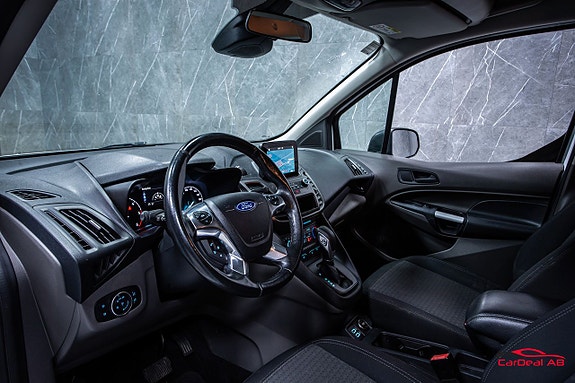Ford Connect Tourneo 11 of 27