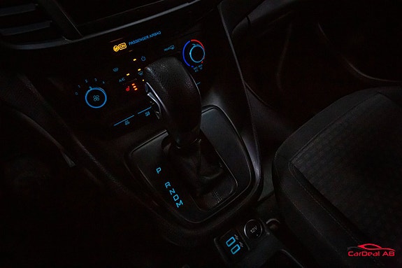 Ford Connect Tourneo 27 of 27