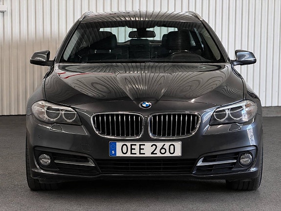 BMW 520 3 of 24