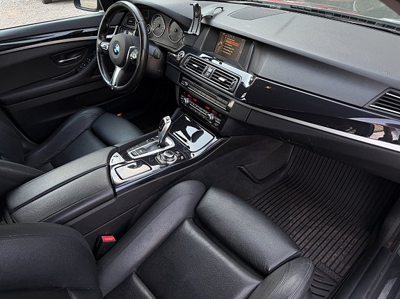 BMW 520 10 of 24