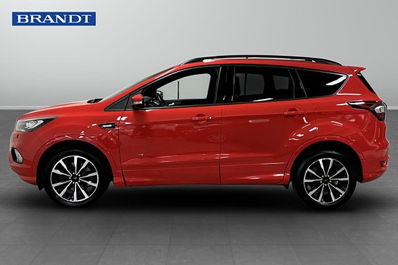 Ford Kuga 3 of 5