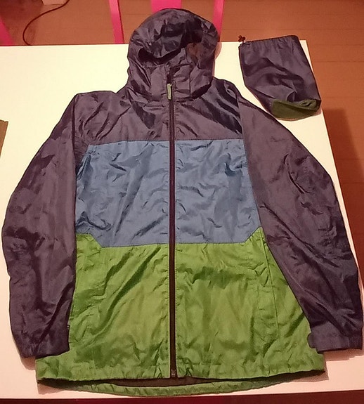Product image 1 of 2