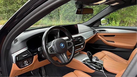 BMW 530e 5 of 5