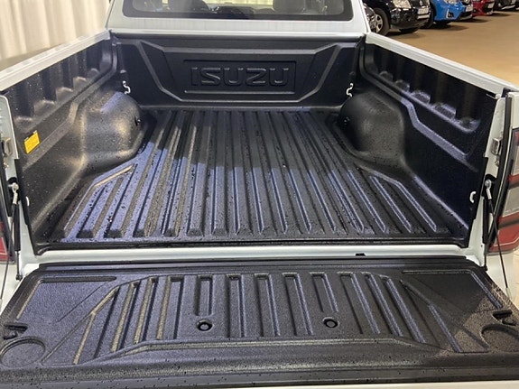 Isuzu D-max 27 of 27