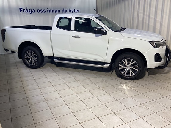 Isuzu D-max 2 of 27
