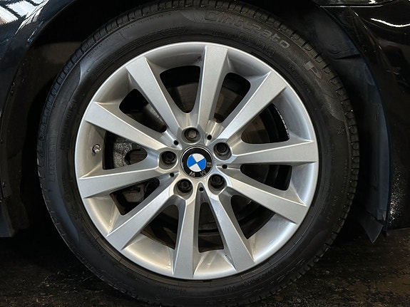 BMW 520 19 of 22