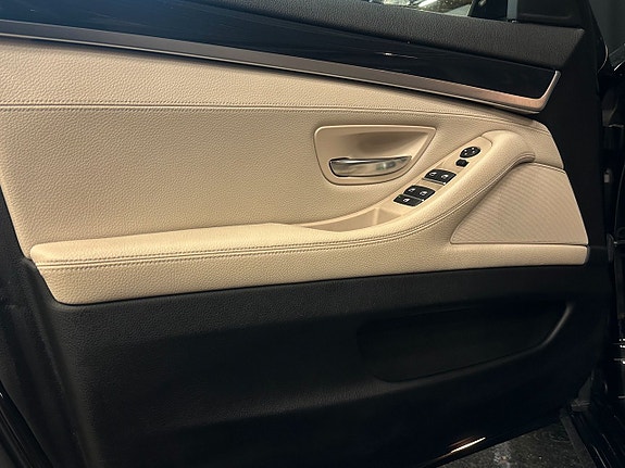 BMW 520 18 of 22