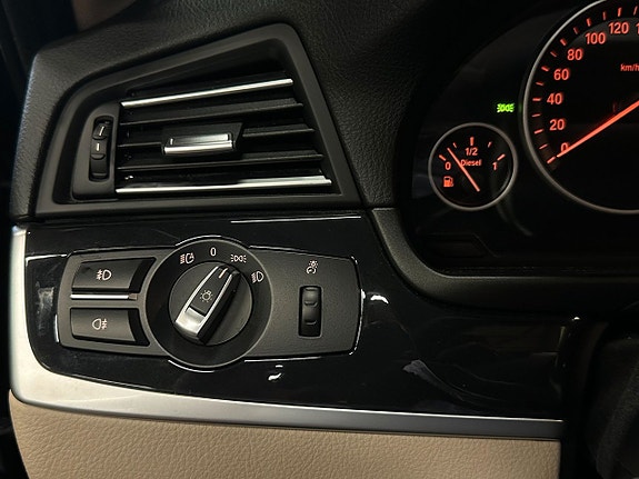 BMW 520 17 of 22