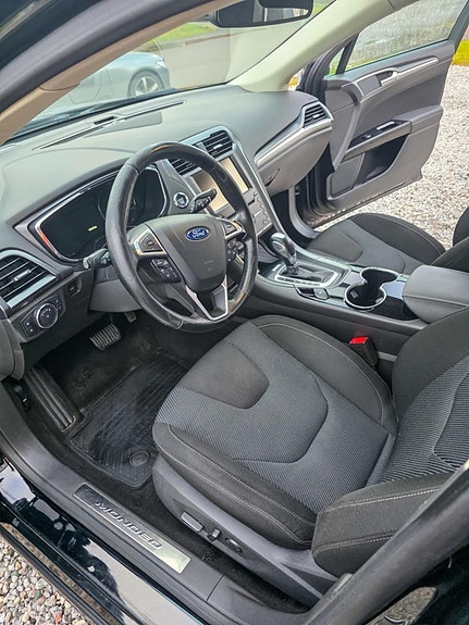 Ford Mondeo 6 of 8