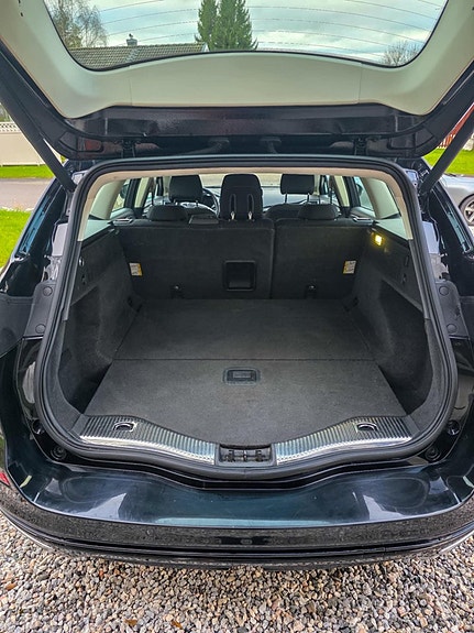 Ford Mondeo 5 of 8
