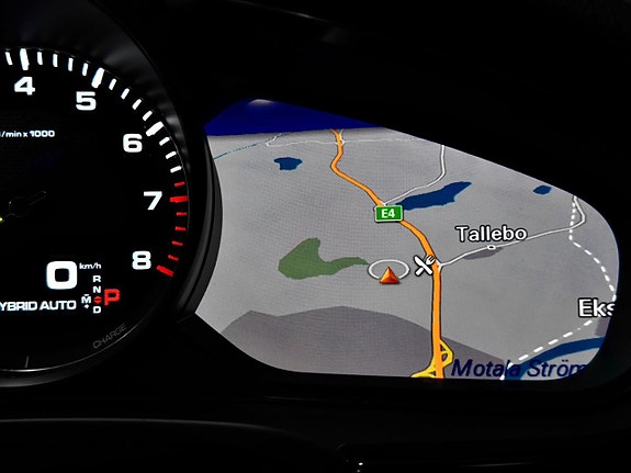 Porsche Panamera 4 15 of 27