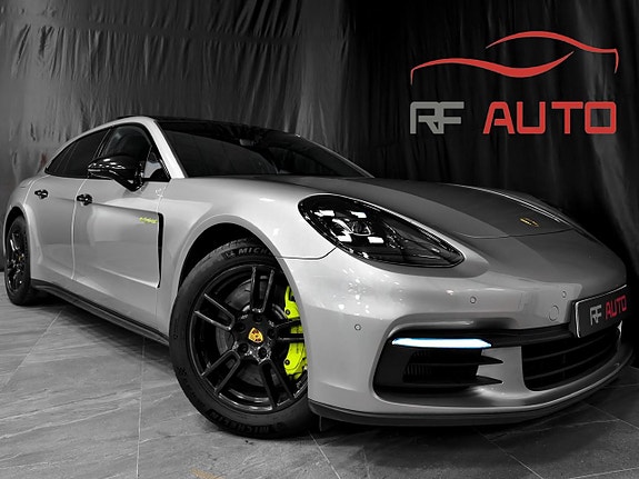 Porsche Panamera 4