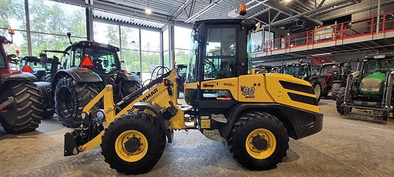 Yanmar V80-5 / 1013 timmar / Skopa / Pallgafflar