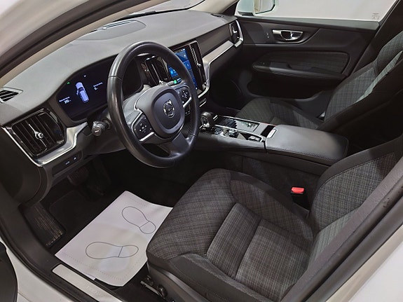 Volvo V60 8 of 20