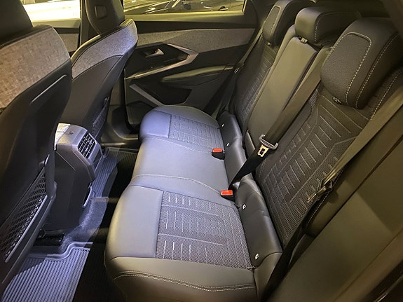 Peugeot 3008 5 of 5