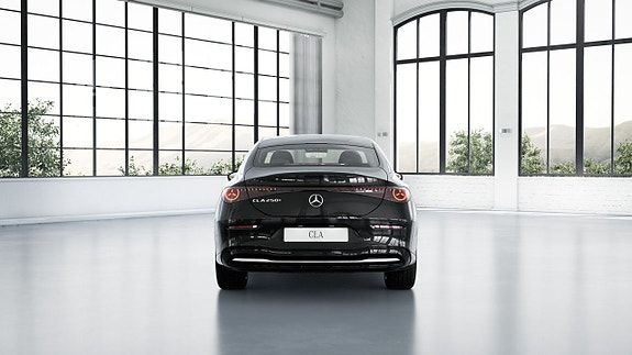 Mercedes-Benz CLA250+ 4 of 5