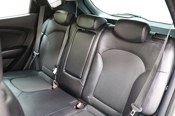 Hyundai ix35 8 of 19