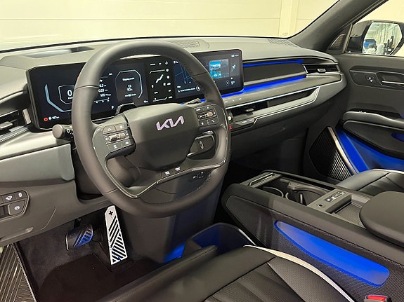 Kia EV9 8 of 13