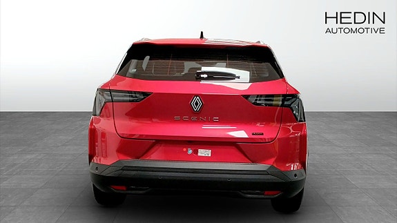 Renault Scenic E-Tech 7 of 9