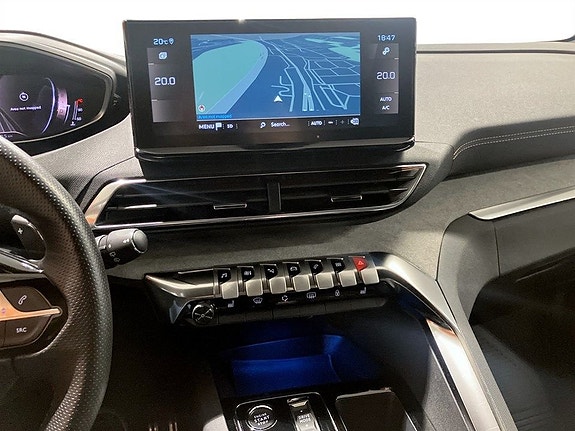 Peugeot 3008 9 of 15