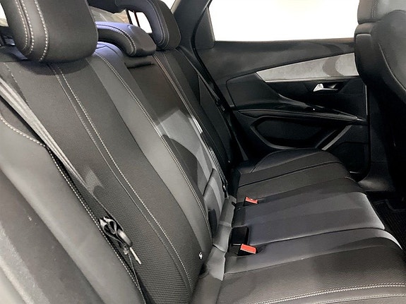 Peugeot 3008 12 of 15