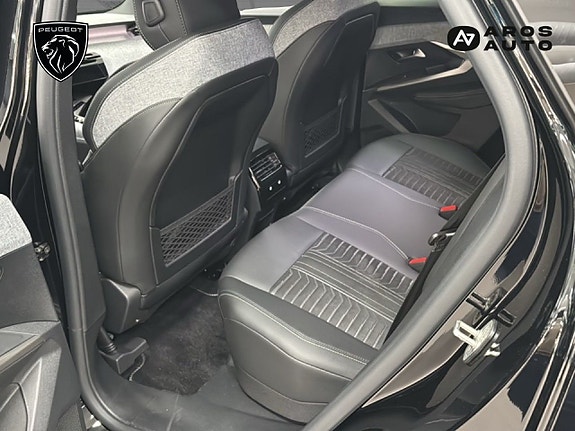 Peugeot 3008 13 of 14