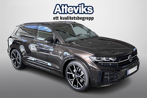 Volkswagen Touareg 2 of 22