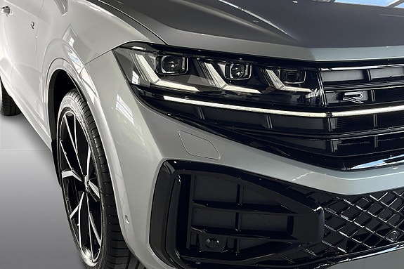 Volkswagen Touareg 10 of 22