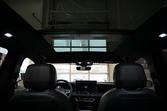Volkswagen Tiguan 26 of 30