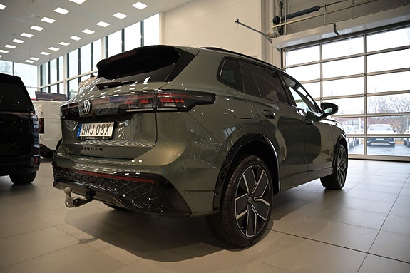 Volkswagen Tiguan 9 of 30