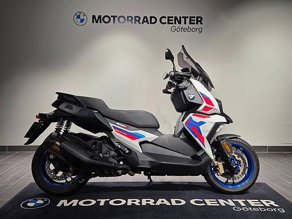 BMW C400X