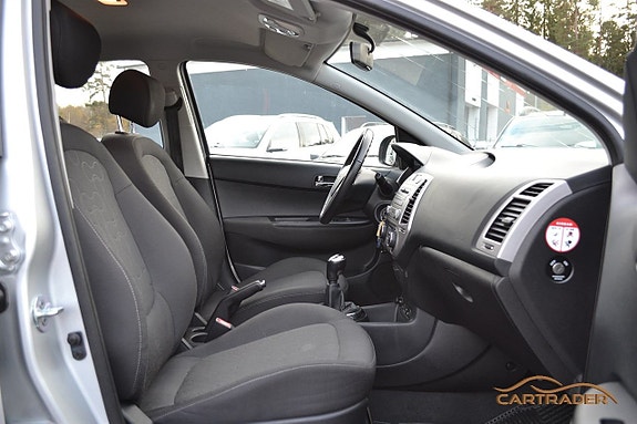 Hyundai i20 11 of 20