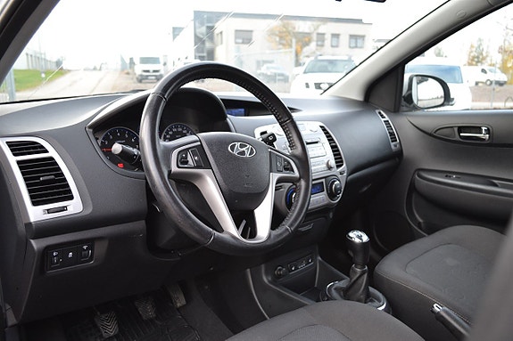 Hyundai i20 7 of 20