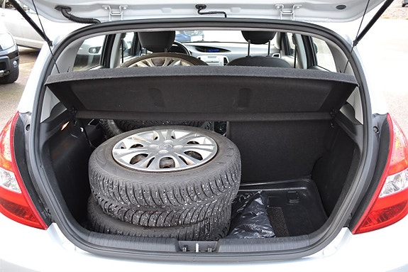 Hyundai i20 5 of 20