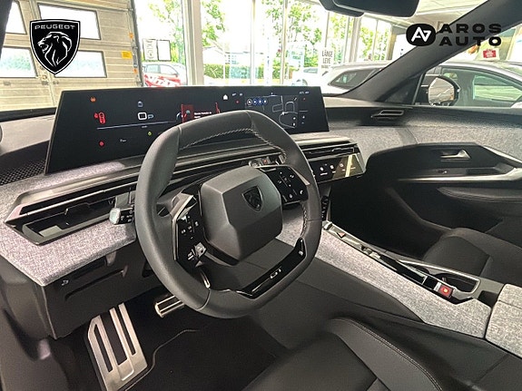 Peugeot 5008 10 of 15