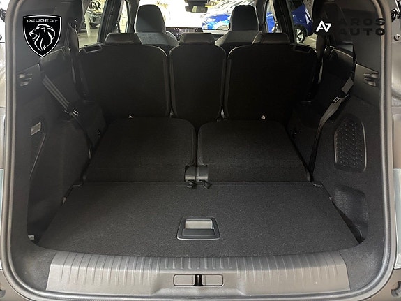 Peugeot 5008 19 of 24