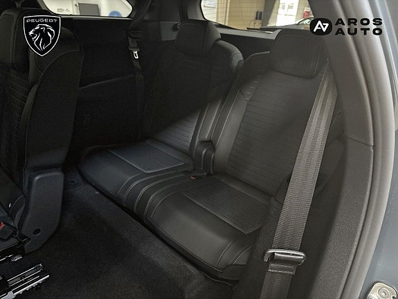 Peugeot 5008 16 of 24