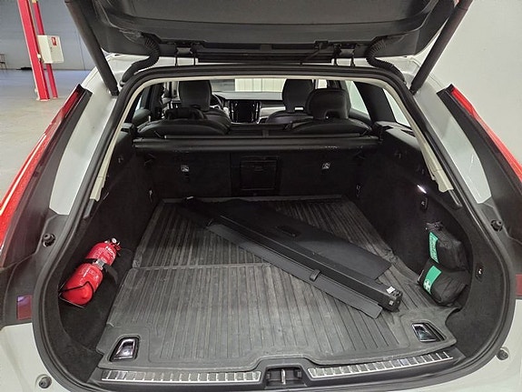 Volvo V90 8 of 10