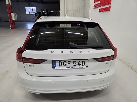 Volvo V90 7 of 10