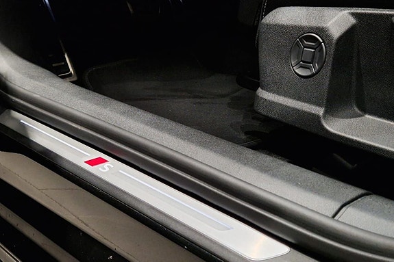 Audi A5 12 of 24