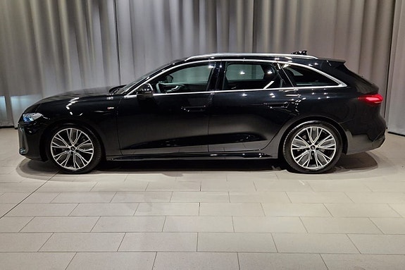 Audi A5 2 of 24